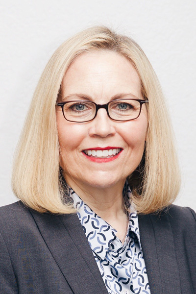 Julia DeClark